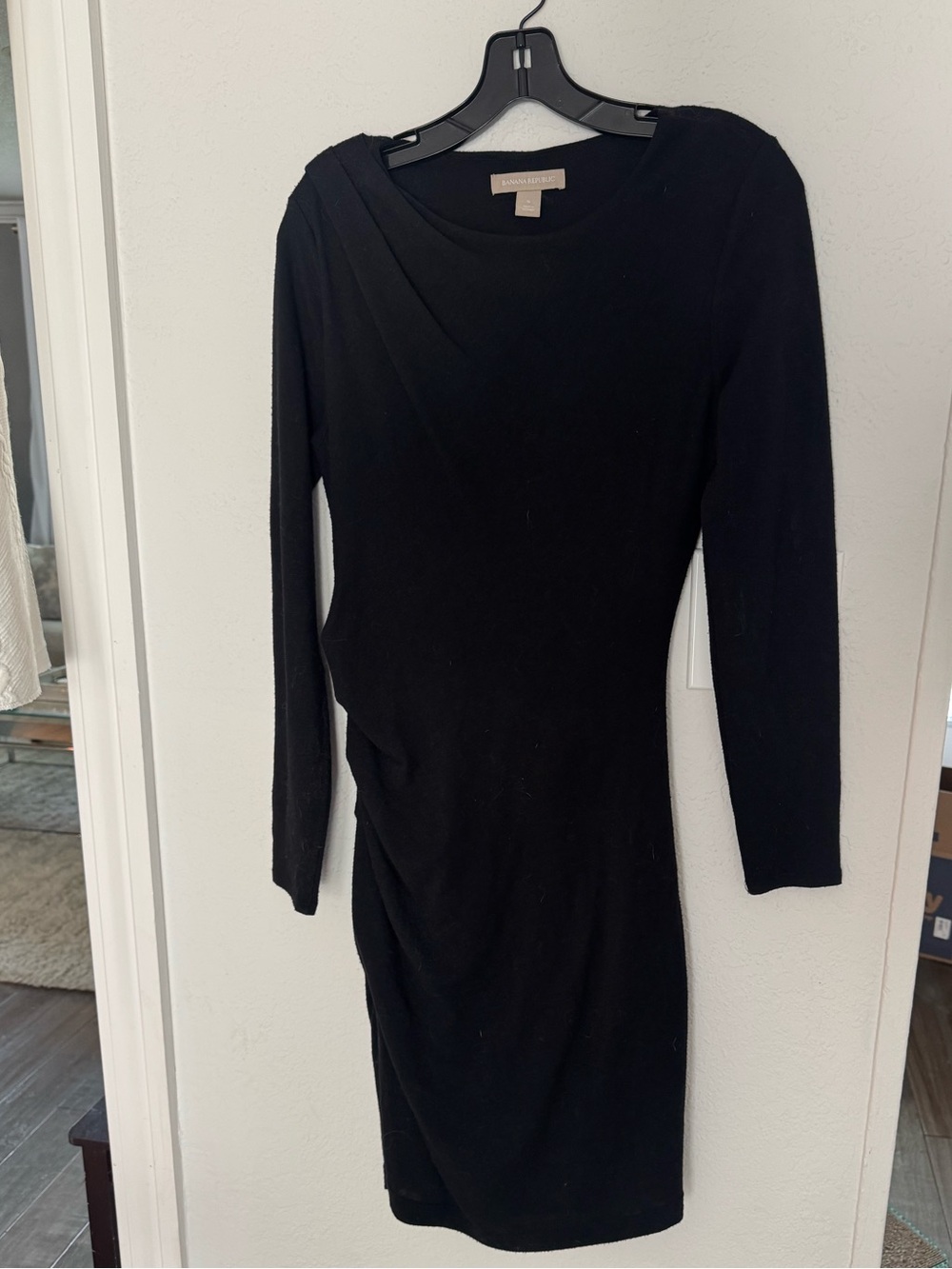 Banana republic fitted side ruched sheath dress, small